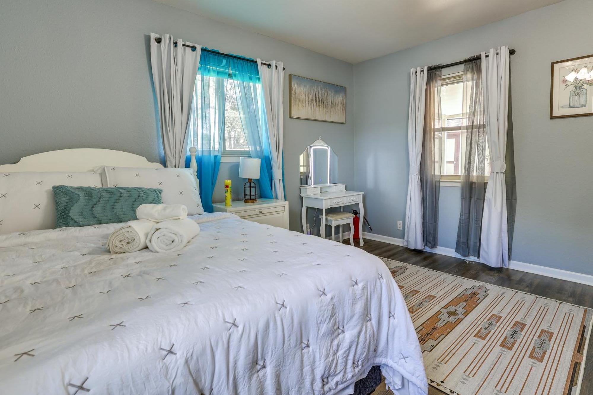 Сasa de vacaciones Family And Pet Friendly - 15 Min To Downtown Six Flags Seaworld Very Close To Hospitals
